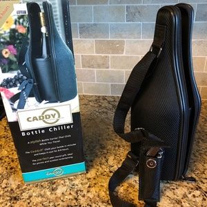 CaddyO Cloth Wine Tote with corkscrew